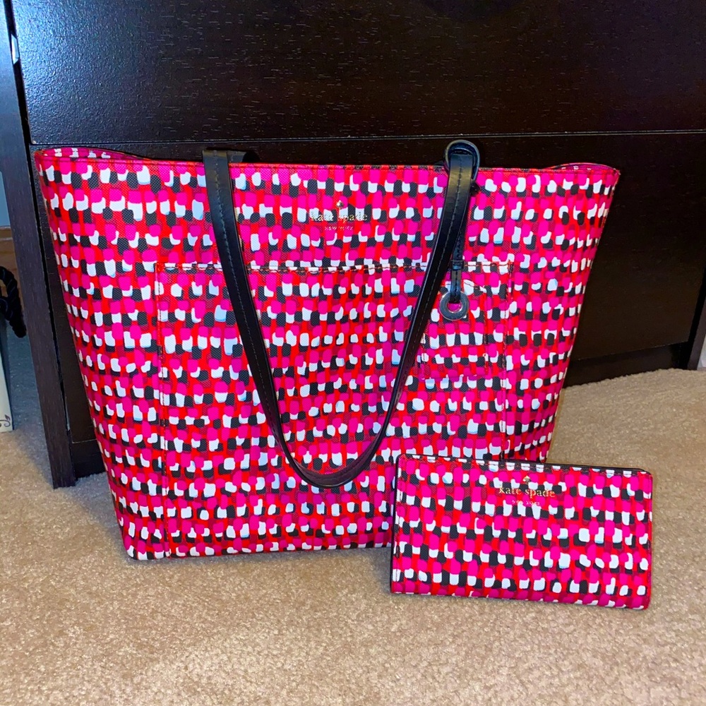 Kate Spade Tote with matching wallet
